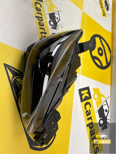 mazda-cx3-led-10-pin-lamp-rechts-koplamp-d10e51030-mazda-cx3 — foto 2