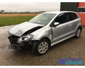 2011-vw-polo-6r-12-tdi-cfw-cfwa-la7w-onderdelen-demontage — foto 2