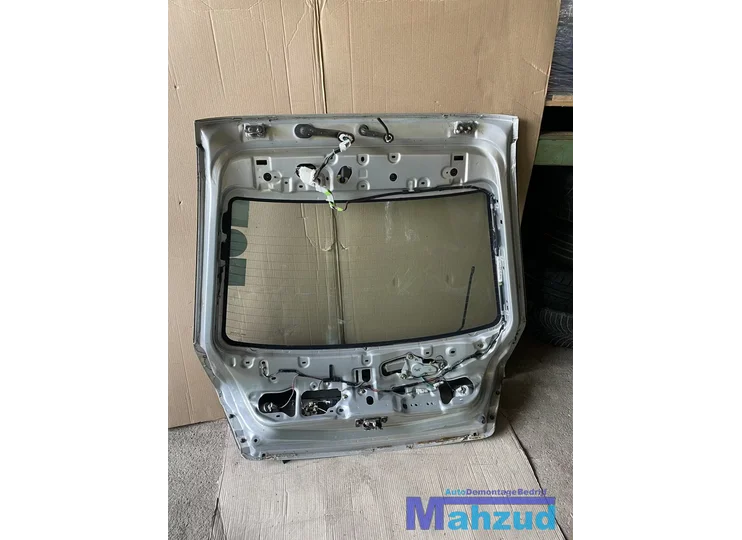 mazda-323-f-5-3l-zilver-grijs-achterklep-achterdeur