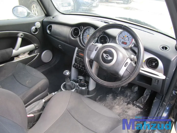 2005-mini-cooper-r50-r53-16-demontage-sloop-179 — foto 9