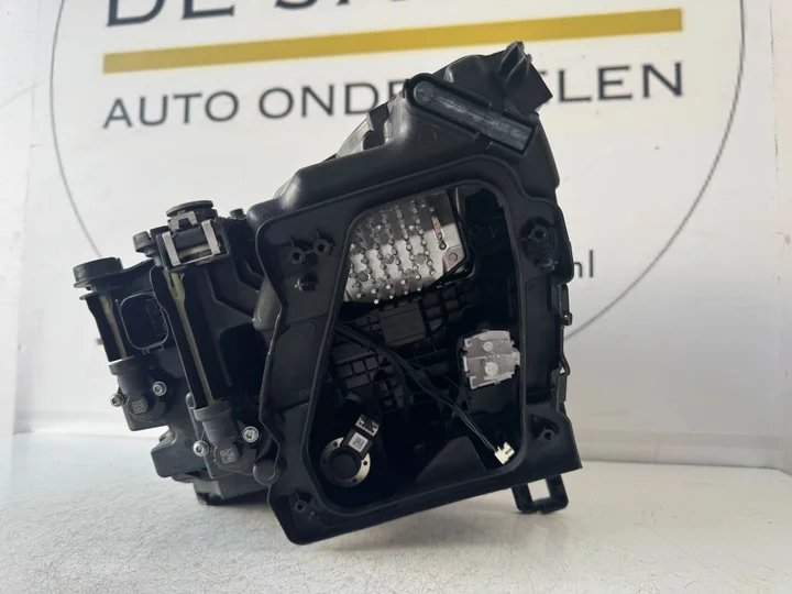 audi-q3-sq3-f3-83a-vol-led-koplamp-links-83a941034 — foto 4