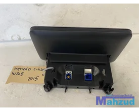 mercedes-w205-c-klasse-radio-navigatie-display-scherm-a2059004113 — foto 2