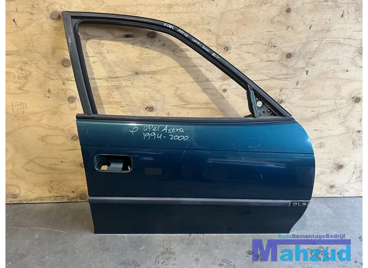 opel astra F groen rechts voor deur 1991-1998