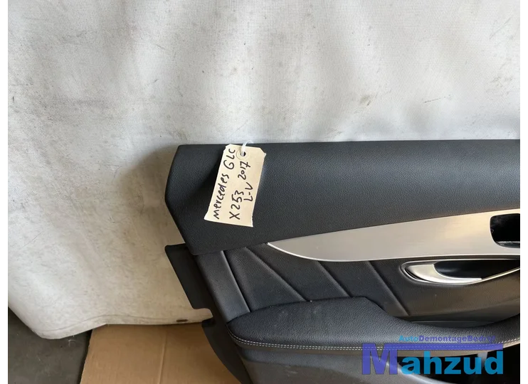2017-mercedes-glc-x253-links-voor-deurpaneel-deurkaart-doorcard-left-front