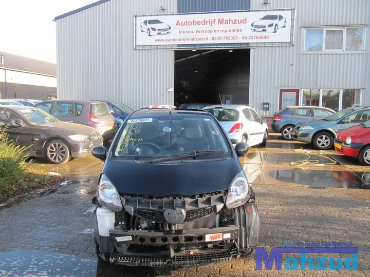 2009-toyota-aygo-b1-10-demontage-sloop-108 — foto 2