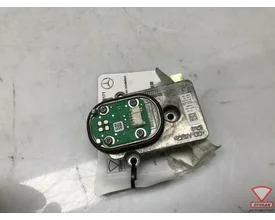 mercedes-diverse-modellen-led-drl-module-1305715284 — foto 2