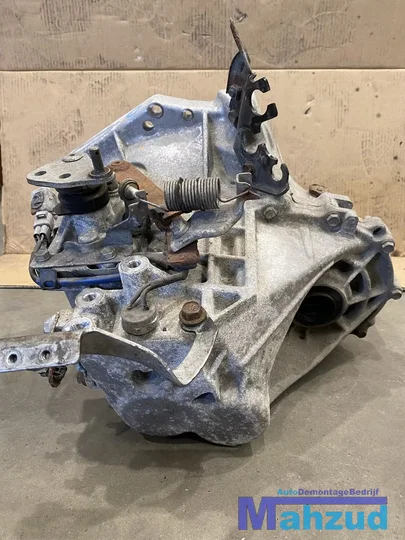 toyota-aygo-c1-107-yaris-10-versnellingsbak-20tt01 — foto 6
