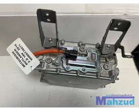 mitsubishi-outlander-phev-20-16v-acculader-w005t70271