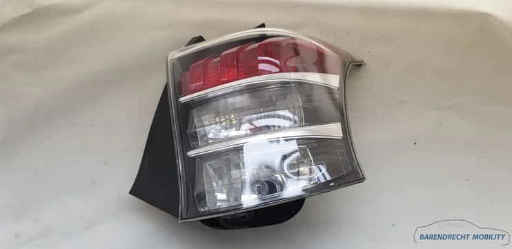 achterlicht-toyota-iq-rechts-passagierskant-origineel-gebruikt-2009-2015 — foto 5