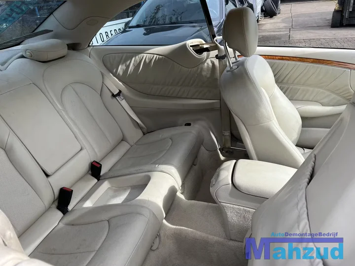 2004-mercedes-clk-w209-c693-112955-demontage-onderdelen — foto 10