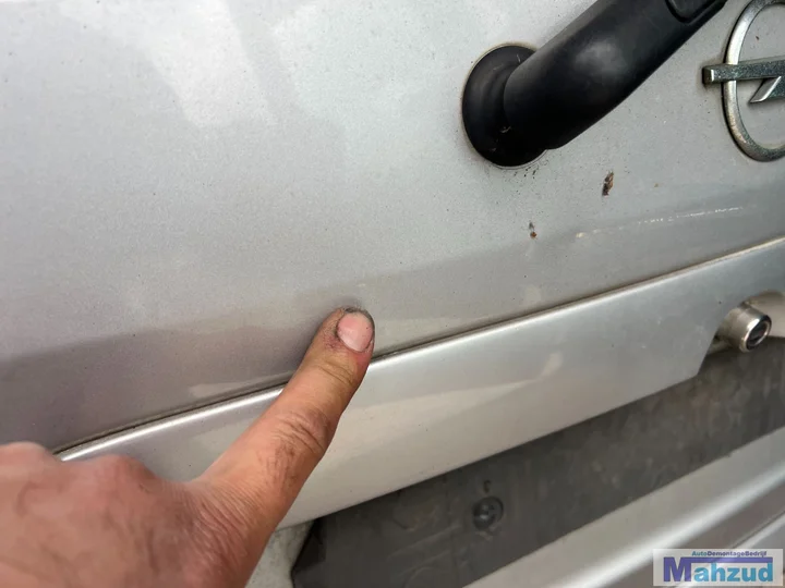opel-zafira-a-zilver-z157-achterklep-19982005 — foto 7