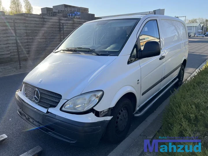mercedes-vito-w639-wit-deur-portier-links-2003