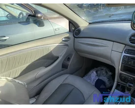 2003-mercedes-clk-w209-cabrio-240-26-v6-18v-blauw-onderdelen — foto 17