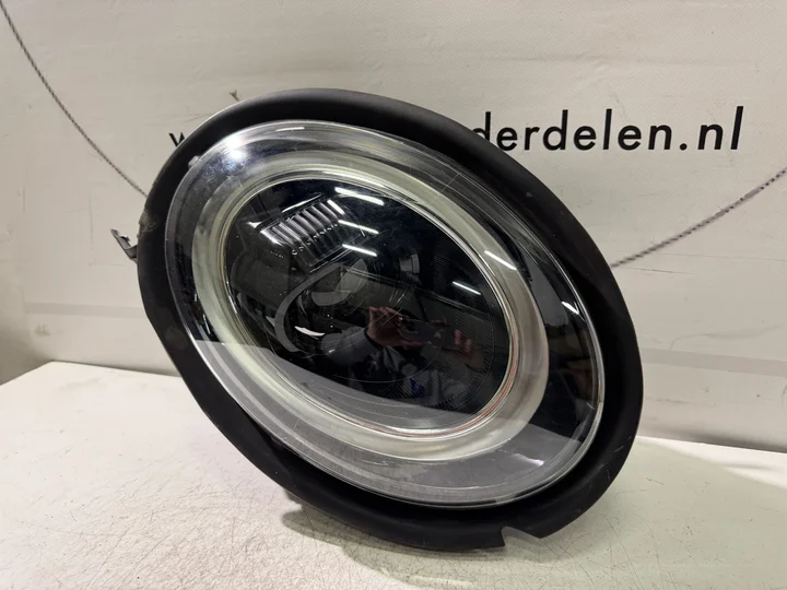 mini-f54-f55-f56-facelift-black-koplamp-rechts-5a0196205 — foto 3
