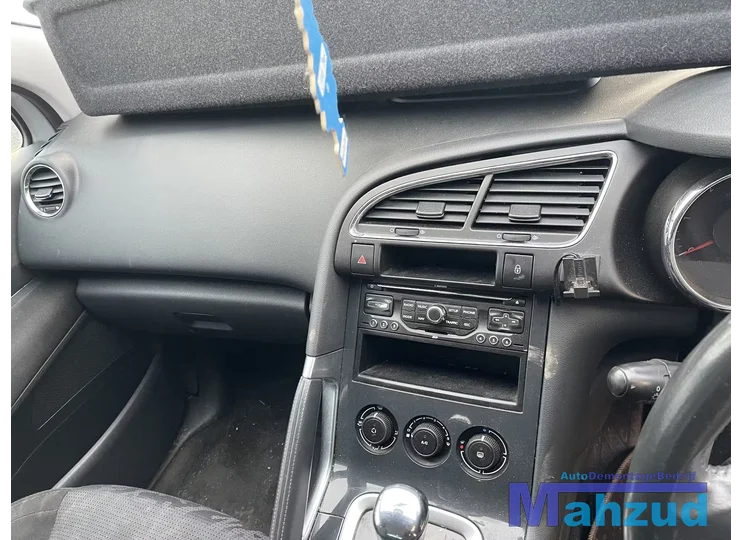 2010-peugeot-3008-16-hdi-dv6ted4-ezrc-onderdelen-demontage