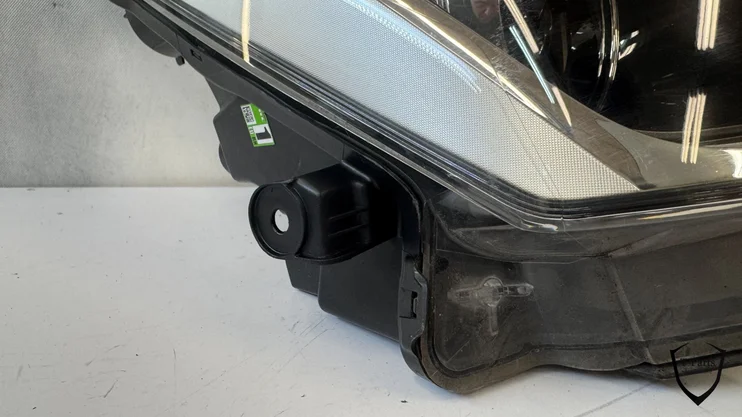 toyota-aygo-rechts-koplamp-lamp-811300h210-x — foto 7