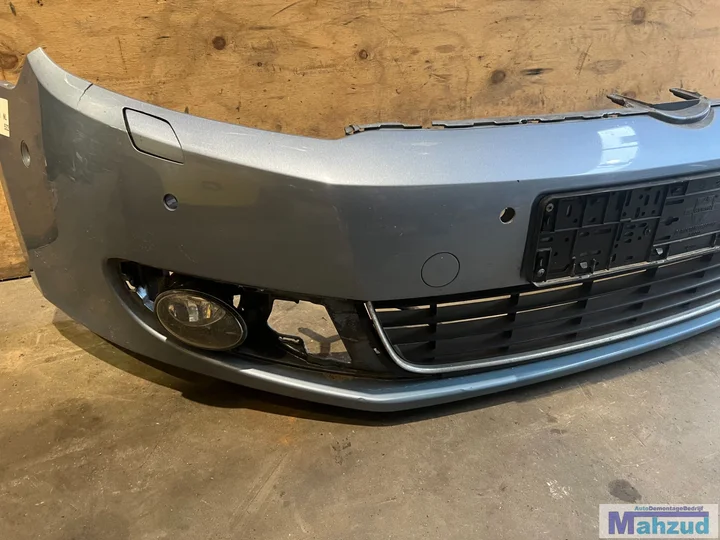 vw-golf-6-blauw-la5q-voorbumper-met-pdc-en-sproeier — foto 6
