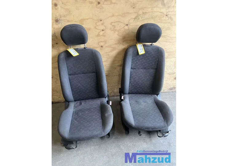OPEL CORSA C 5 deurs Links rechts stoel 2000-2005 