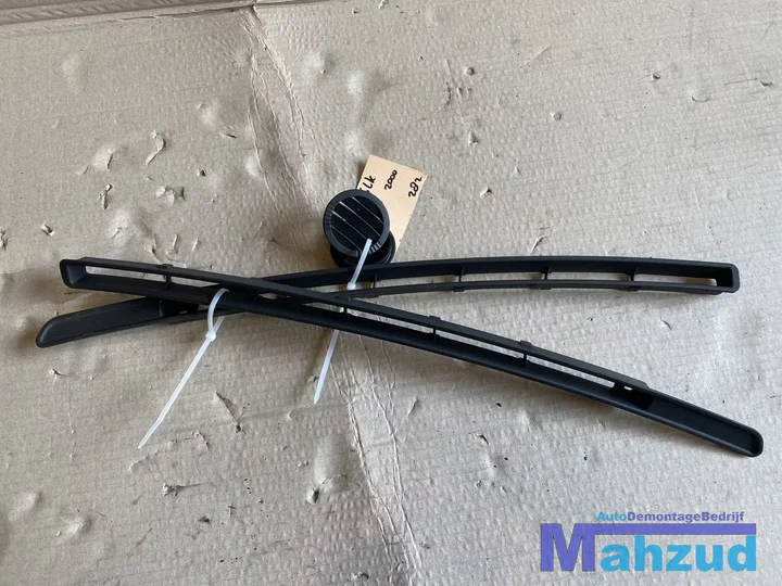 mercedes-slk-r170-dashboard-luchtrooster-zijkant-midden — foto 7