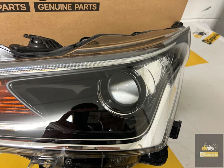 toyota-aygo-facelift-links-voor-nieuwe-koplamp-172023 — foto 3