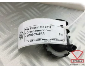 vw-passat-b8-2017-crashsensor-crash-sensor-deur-3q0959354a