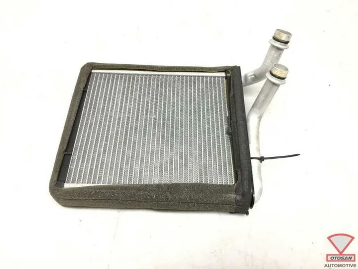 vw-golf-5-passat-superb-vag-kachelradiateur-3c0819031