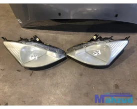 ford-focus-koplamp-rechts-links-1998-2001