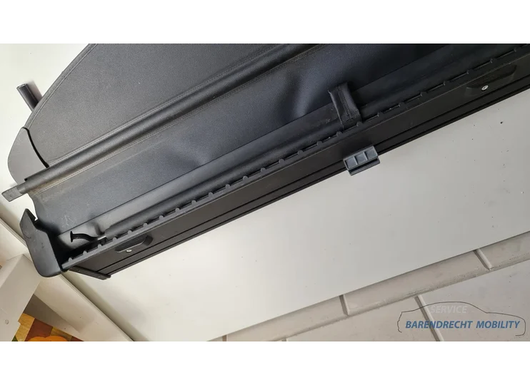 mercedes-c-klasse-s204-station-rolhoes-hoedenplank-bagageafdekhoes-luggage-cover-bagage-afdekhoes-hoeden-plank-origineel-nette-staat-gebruikt-stationwagon-rollo-2000-2001-2002-2003-2004-2005-2006-2007-2008-barendrecht-mobility-service