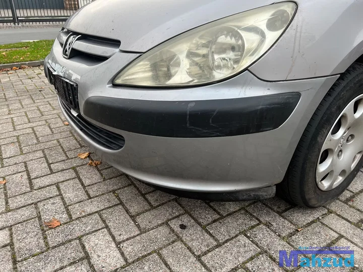 peugeot-307-grijs-eza-voorbumper-20012009 — foto 3