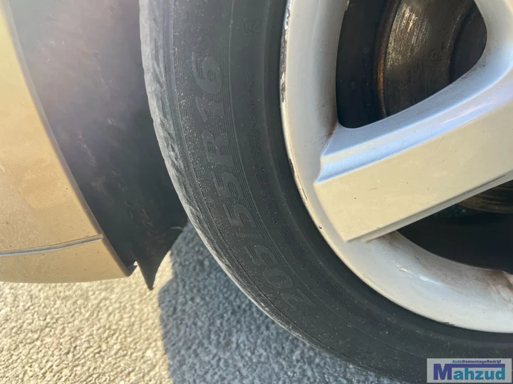 mercedes-b-klasse-b150-brons-791-demontage-sloop-onderdelen — foto 29