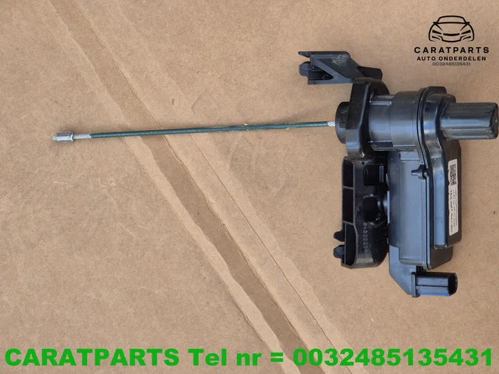 1ea501051bd-1ea927281-q4-stelmotor-born-id7-id4-idbuzz — foto 3