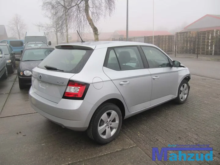 skoda-fabia-3-nj3-10-motorblok-chy-chyb-motor — foto 5