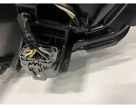 mazda-2-fl-vol-led-koplampen-set-13-pins-d43n51040-d43n51030 — foto 9