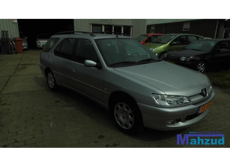 2000-peugeot-306-break-16-demontage-sloop-86