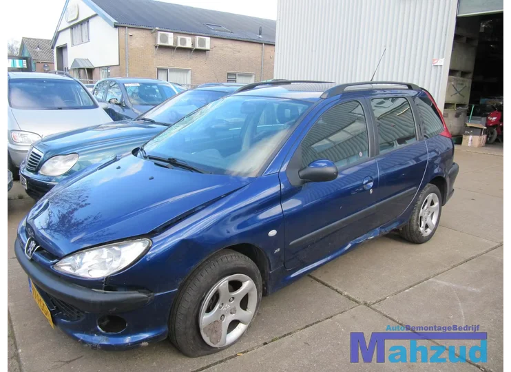 peugeot-206-sw-14-motorblok-kfw-motor