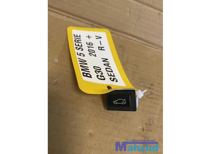 BMW 5 SERIE G30 Achterklep schakelaar 2016+ 