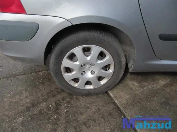 2004-peugeot-307-break-sw-16-16v-demontage-sloop-237 — foto 14