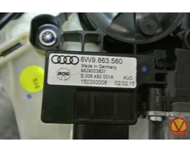 audi-a4-8w-kofferbak-autom.-open-motor-compleet-8w9863560 — foto 2