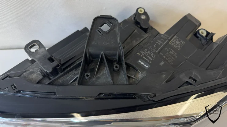 audi-q2-koplamp-links-lamp-81a941035 — foto 5