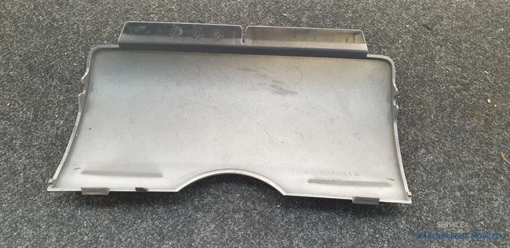 afdekkap-trekhaak-gat-bumper-w251-r-klasse-mercedes-a2518850323-723u-origineel-gebruikt-2006-2012 — foto 3