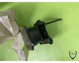hyundai-i20-bayon-achterbalk-balk-steun-voet-86641q0ba0-links