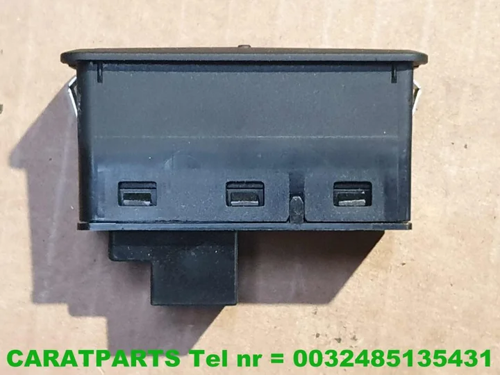 4g0959831b-q3-a6-a7-schakelaar-achterklep-a8-rsq3-rs6-rs7-s6 — foto 2