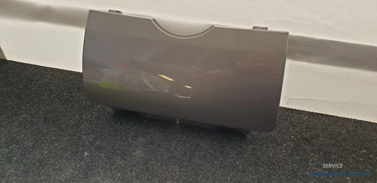 afdekkap-trekhaak-gat-bumper-w251-r-klasse-mercedes-a2518850323-723u-origineel-gebruikt-2006-2012 — foto 2
