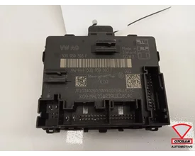 vw-audi-seat-skoda-portier-module-links-voor-5q0959593f