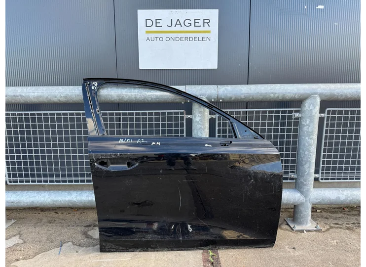 AUDI A3 8Y PORTE PORTE AVANT DROITE 8Y0831124 2020-