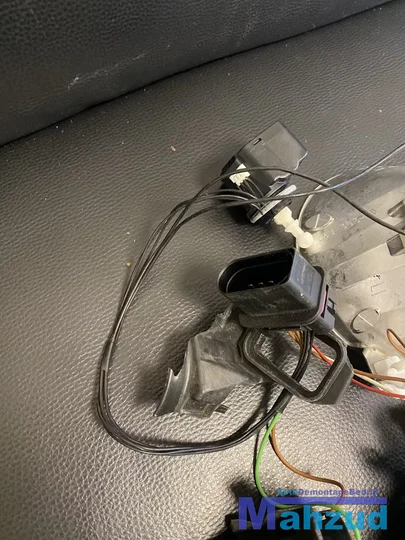 vw-golf-5-links-koplamp-kabel-stelmotor-onderdelen-delen — foto 4