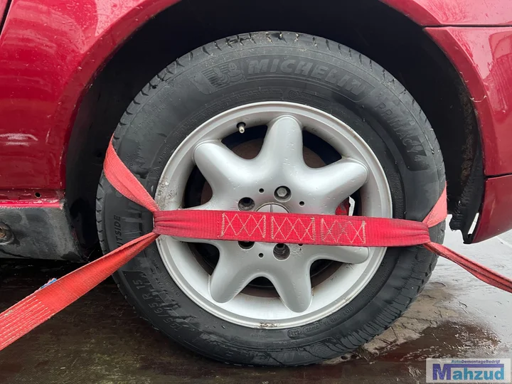 mercedes-slk-r170-rood-h582-demontage-onderdelen-sloop — foto 21
