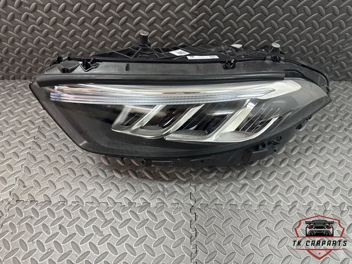 mercedes-aklasse-facelift-w177-koplamp-l-a1779062106 — foto 4