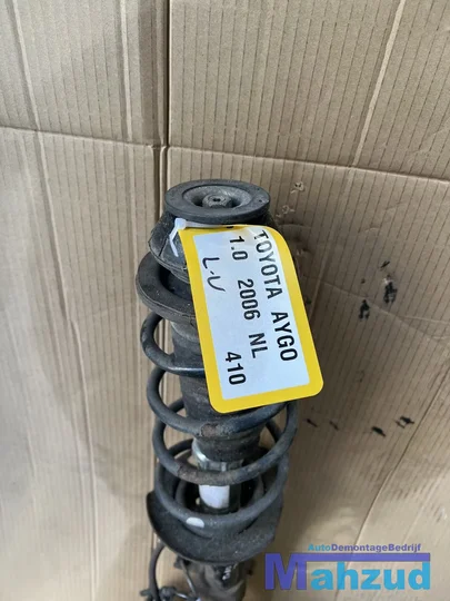 toyota-aygo-links-veerpoot-compleet-met-remklauw-20052014 — foto 5