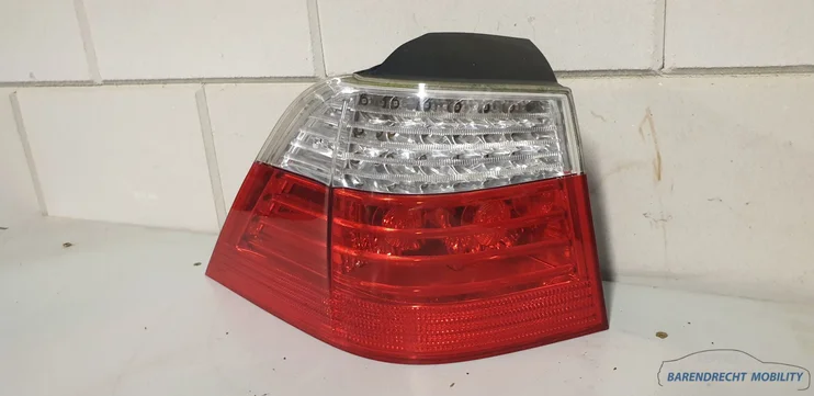 bmw-5-serie-e61-facelift-achterlicht-7177693-links-buiten-bestuurderskant-origineel-station-nette-staat-gebruikt-2003-2004-2005-2006-2007-barendrecht-mobility-service — foto 2